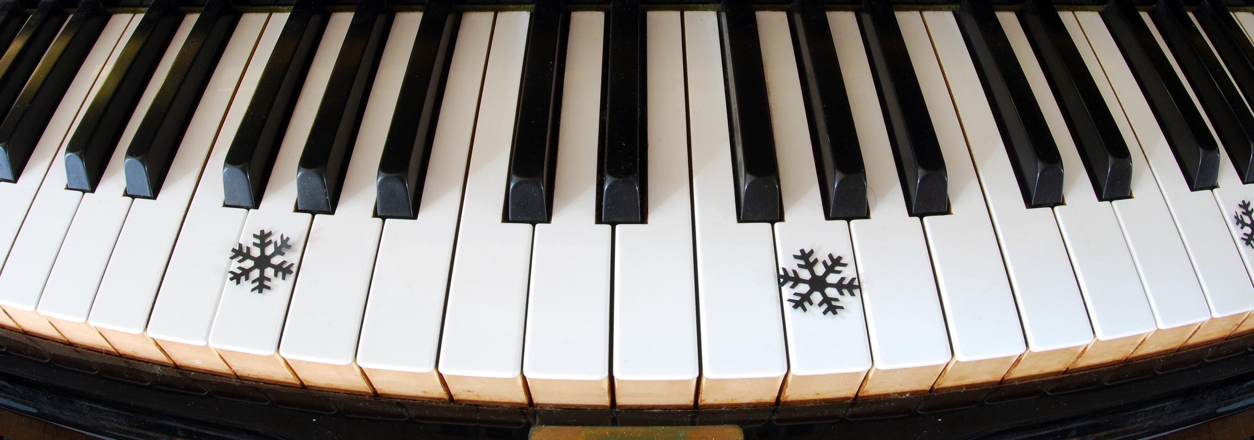 flyerpiano.jpg